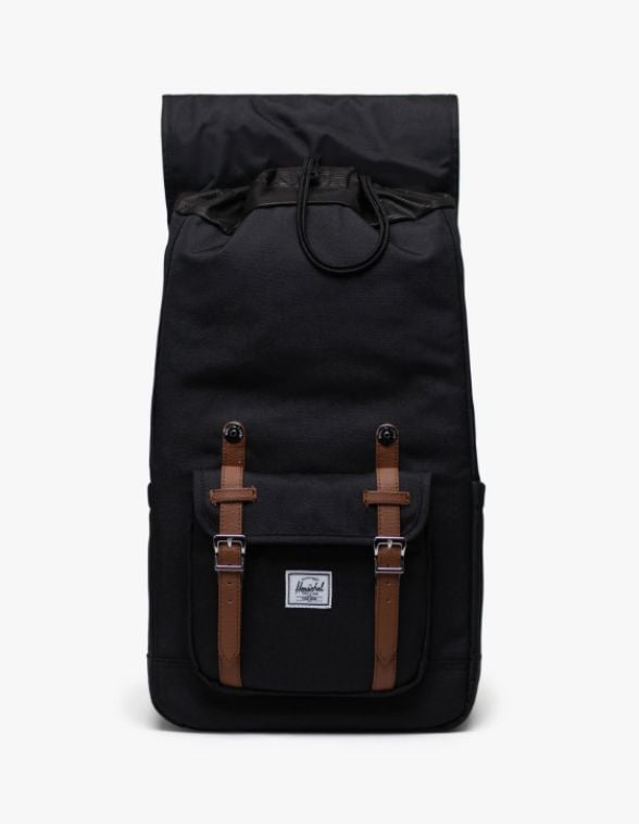 SHOP RETREAT BACKPACKS