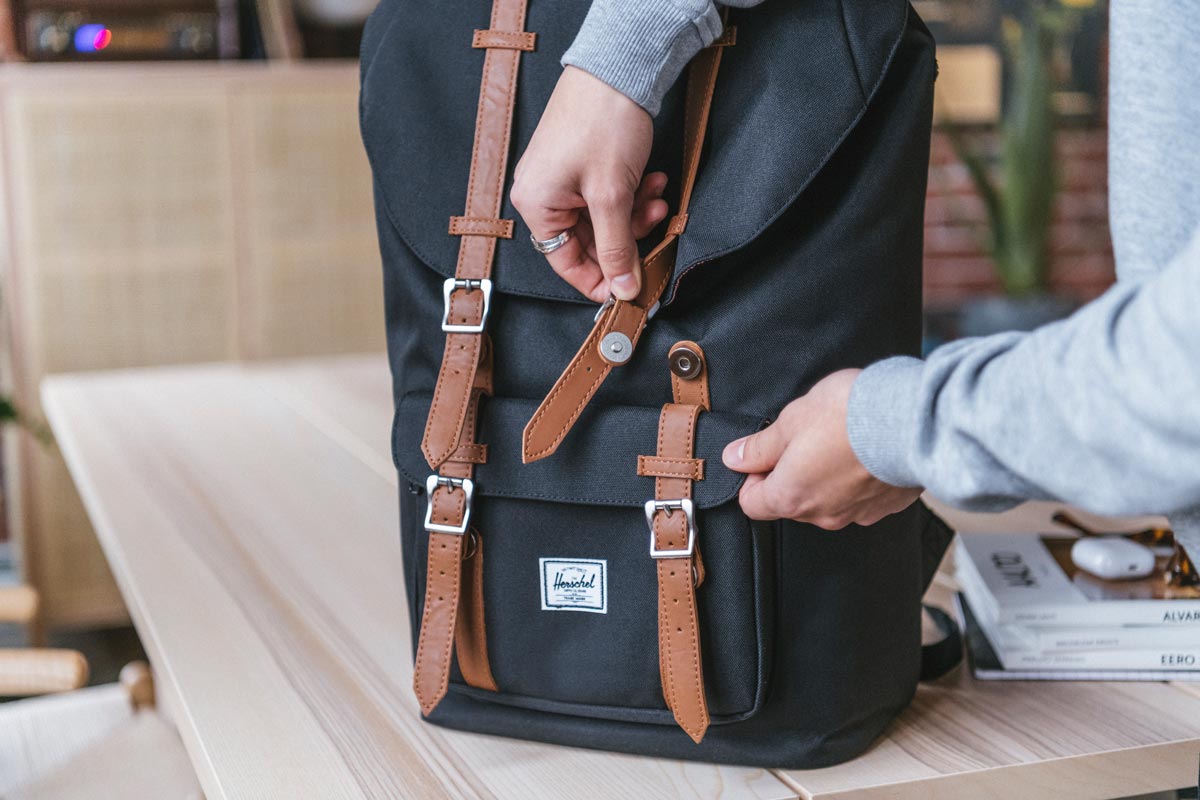 Little america best sale backpack review